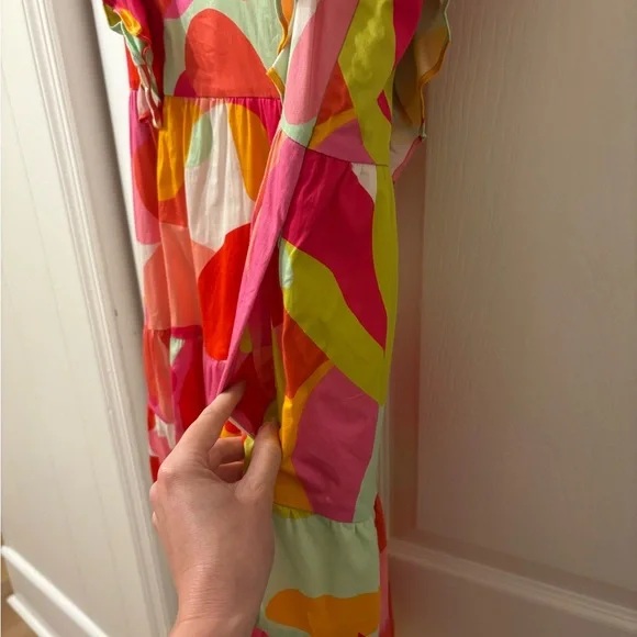 Colorful Abstract Print Ruffle Sleeve - Picture 2 of 4